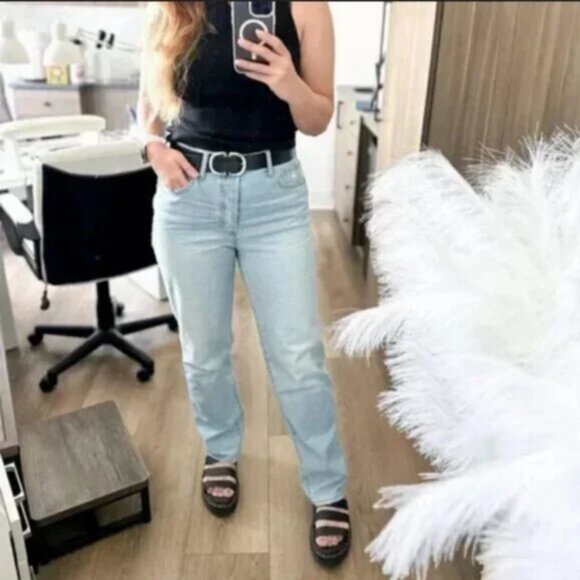 Women's High-Rise 90's Straight Jeans - Universal Thread™ 14R - Picture 6 of 8